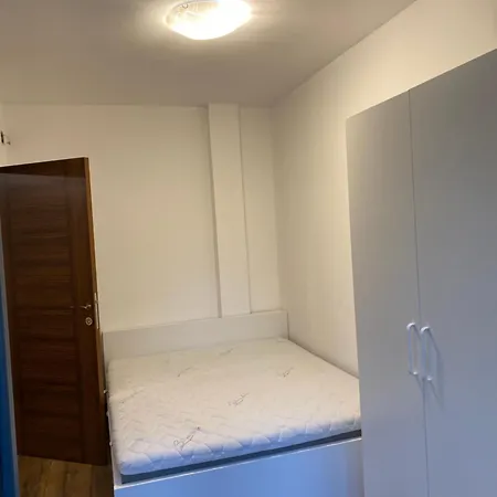 アパート Sumarak 2